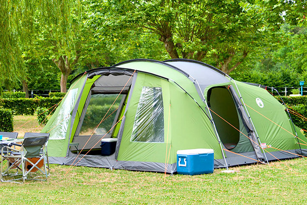 Coleman Vespucci 6 to nowoczesny namiot campingowy który doskonale sprawdzi się na długich wakacjach.